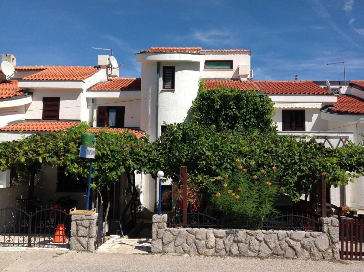Apartmani Marko Baska  Ngoại thất bức ảnh
